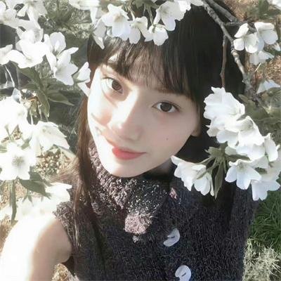 萌萌杂技演员